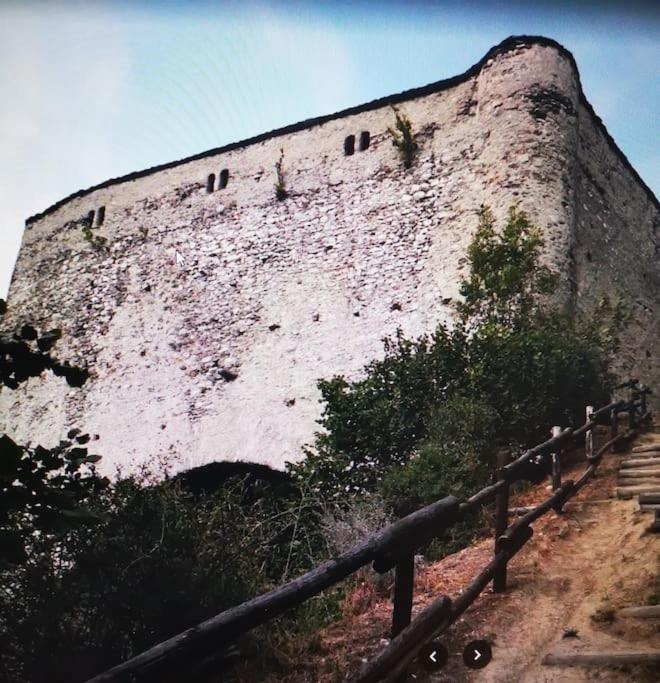 La Maison De Carmen Aosta Buitenkant foto